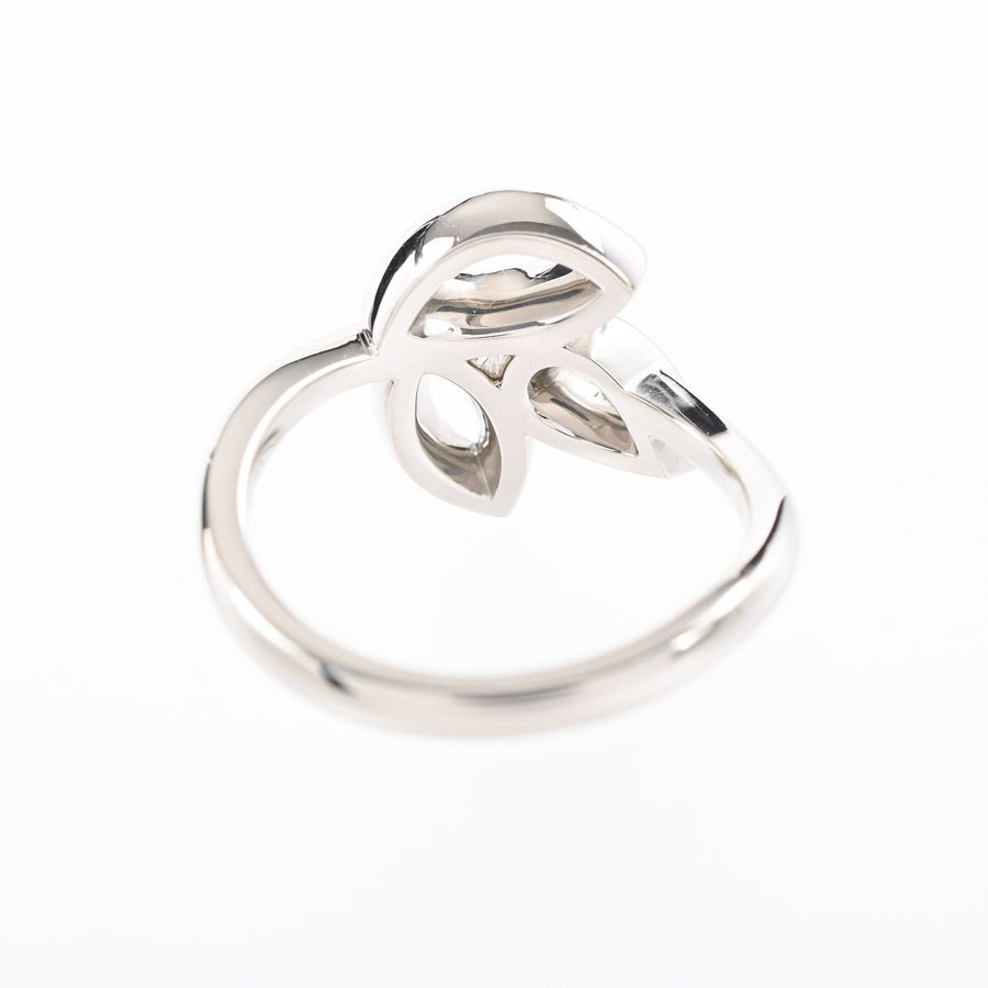 Harry Winston Ring Lily Crater Star Mini — view 4