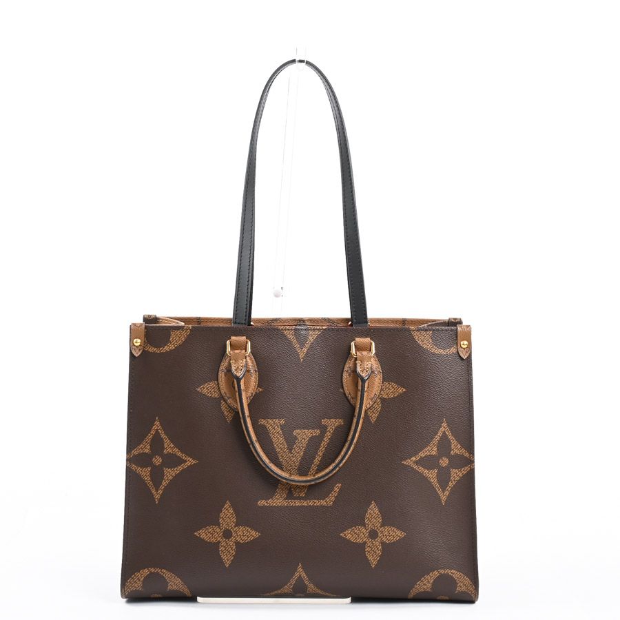 Louis Vuitton Tote On The — view 2