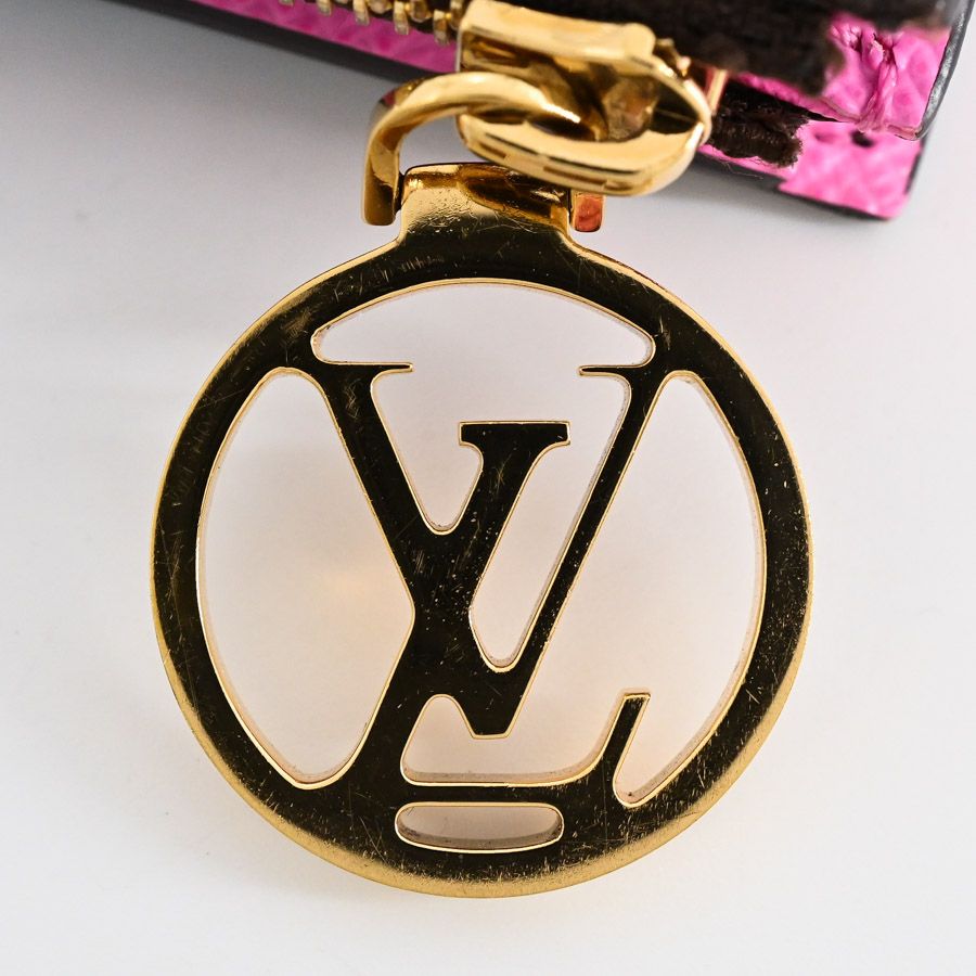 Louis Vuitton Compact Wallet Portefeuille Lisa — view 8