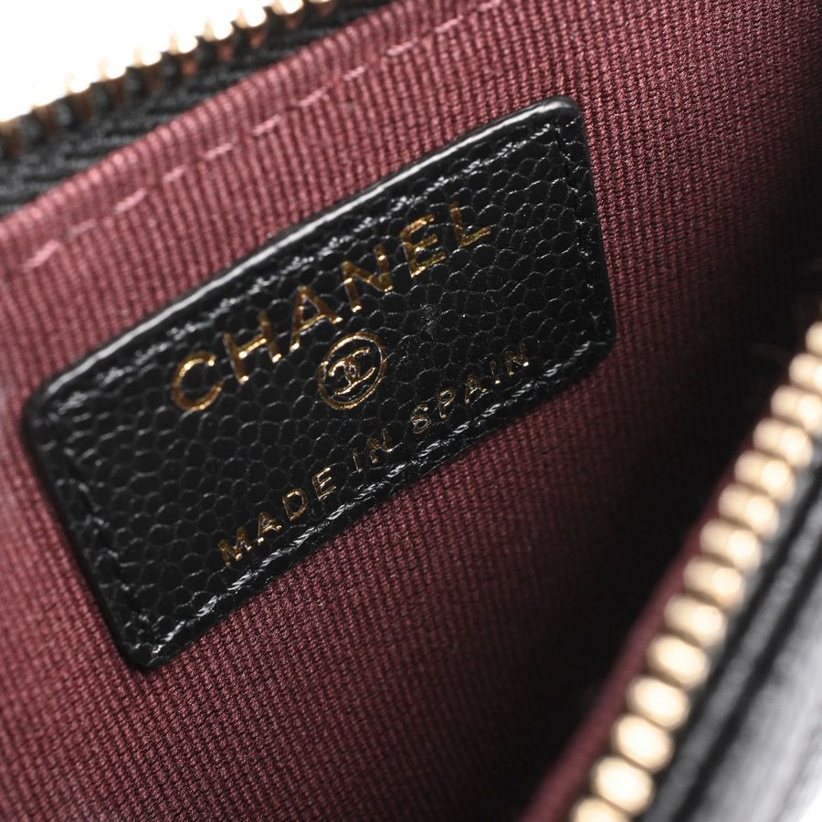 Chanel Card Case Classic — view 5