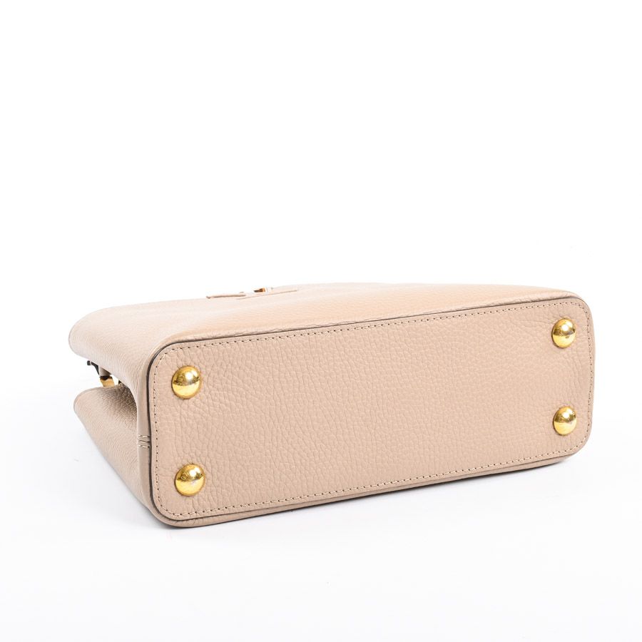 Louis Vuitton Handbag Capucines BB — view 5