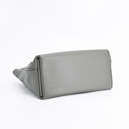 Hermes Handbag Van Quatre Mini 24 — view 5