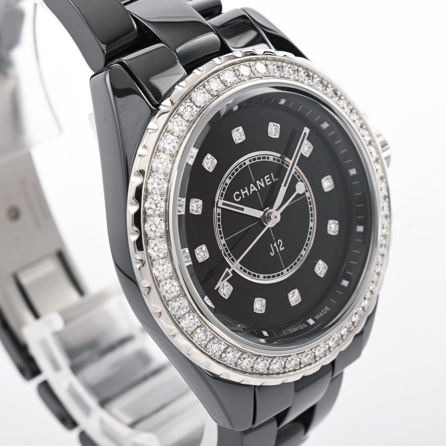 Chanel Watch 33 Black — view 4