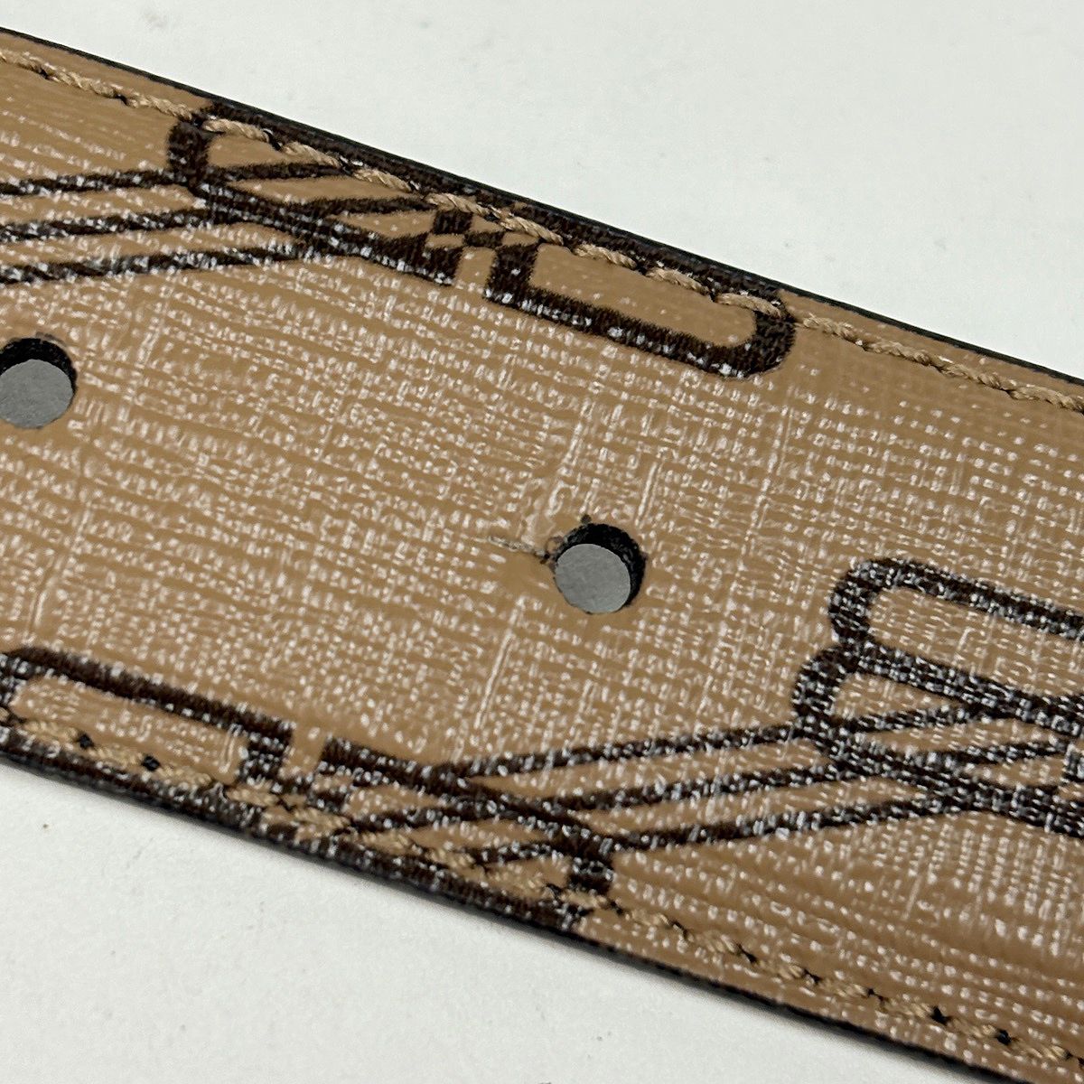 Balenciaga Logo Slim Belt Reversible Leather Beige — view 4