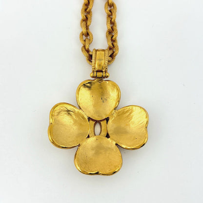 Chanel CC Logo Necklace Clover Gold Plated — view 2