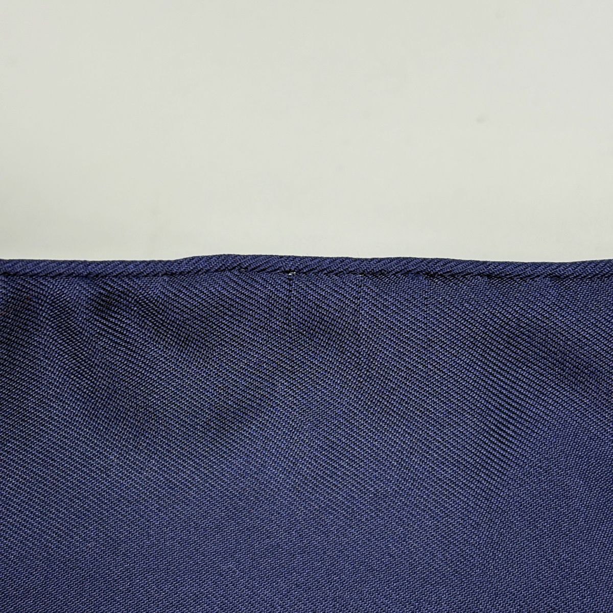 Hermes Carre 90 Cavaliers Peuls Horsemen of the Poule Tribe Scarf Silk Blue — view 3