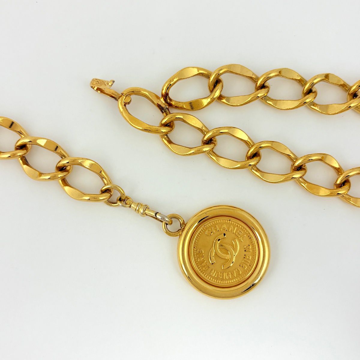 Chanel CC Logo Chain Belt Double Strand 94 Gold Plated — view 3
