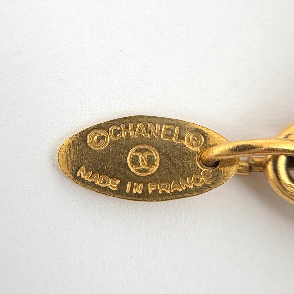 Chanel CC Logo Chain Necklace Gold Plated — view 5