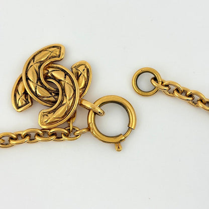 Chanel CC Logo Chain Necklace Gold Plated — view 3