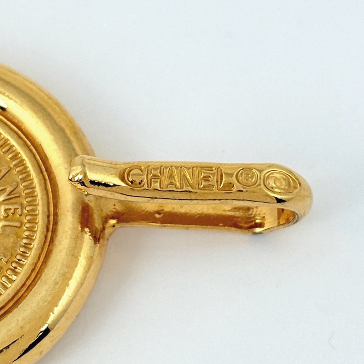 Chanel CC Logo Chain Belt Triple Strand Gold Plated — view 5