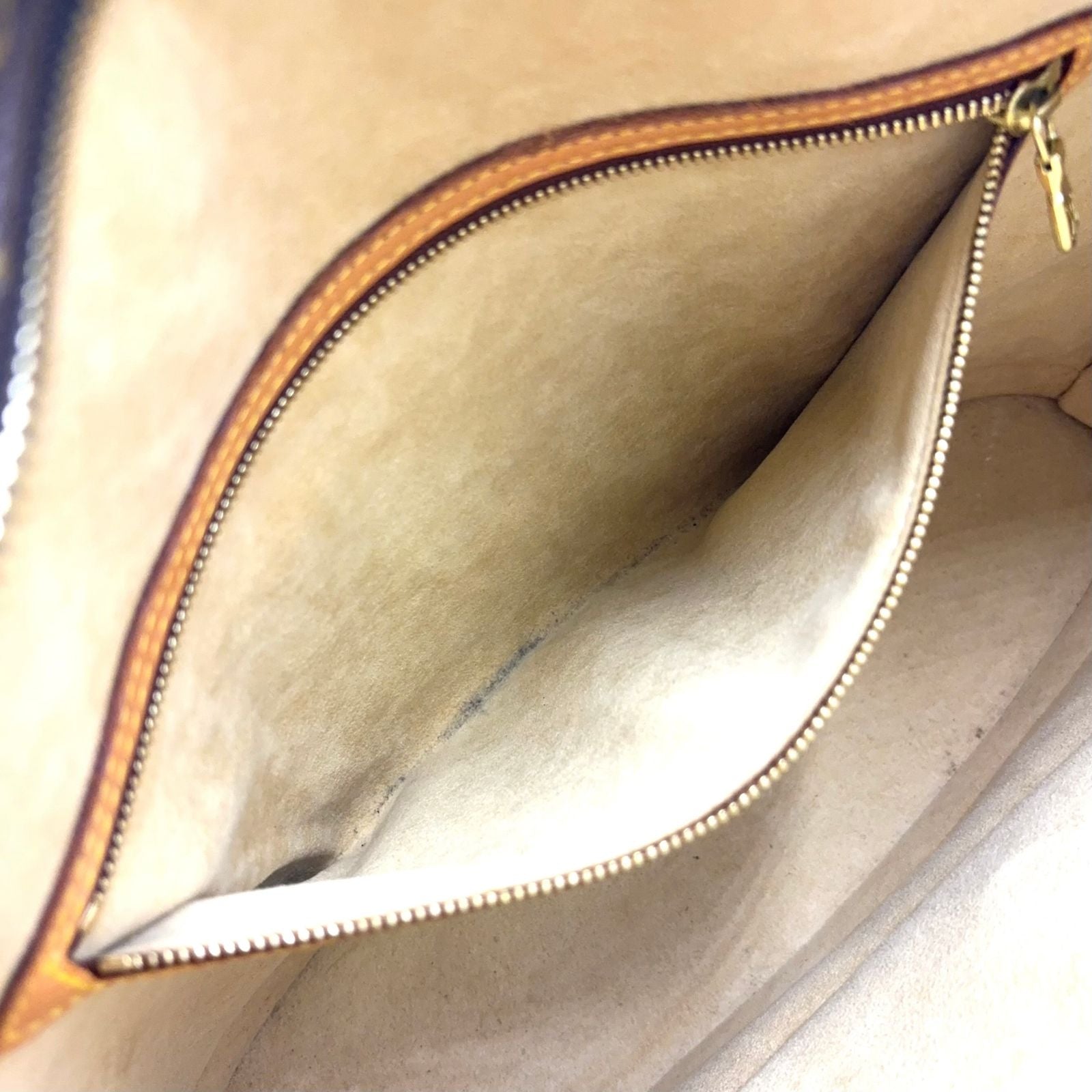 Louis Vuitton Babylon Monogram Leather Brown Light Tote Gold — view 5