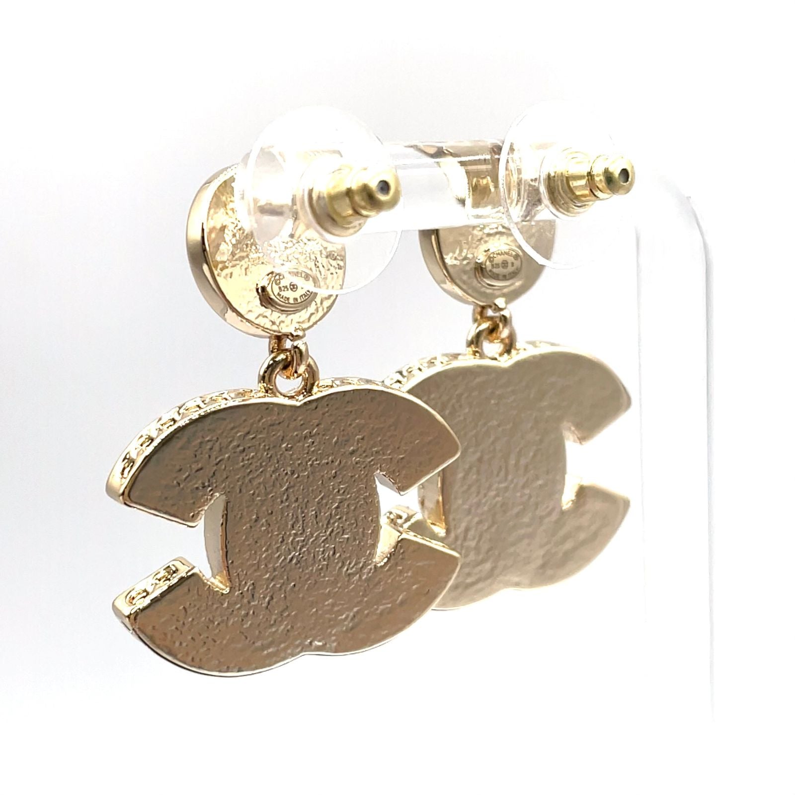 Chanel CC Logo Swing Metal Resin Gold Pink Earrings — view 3