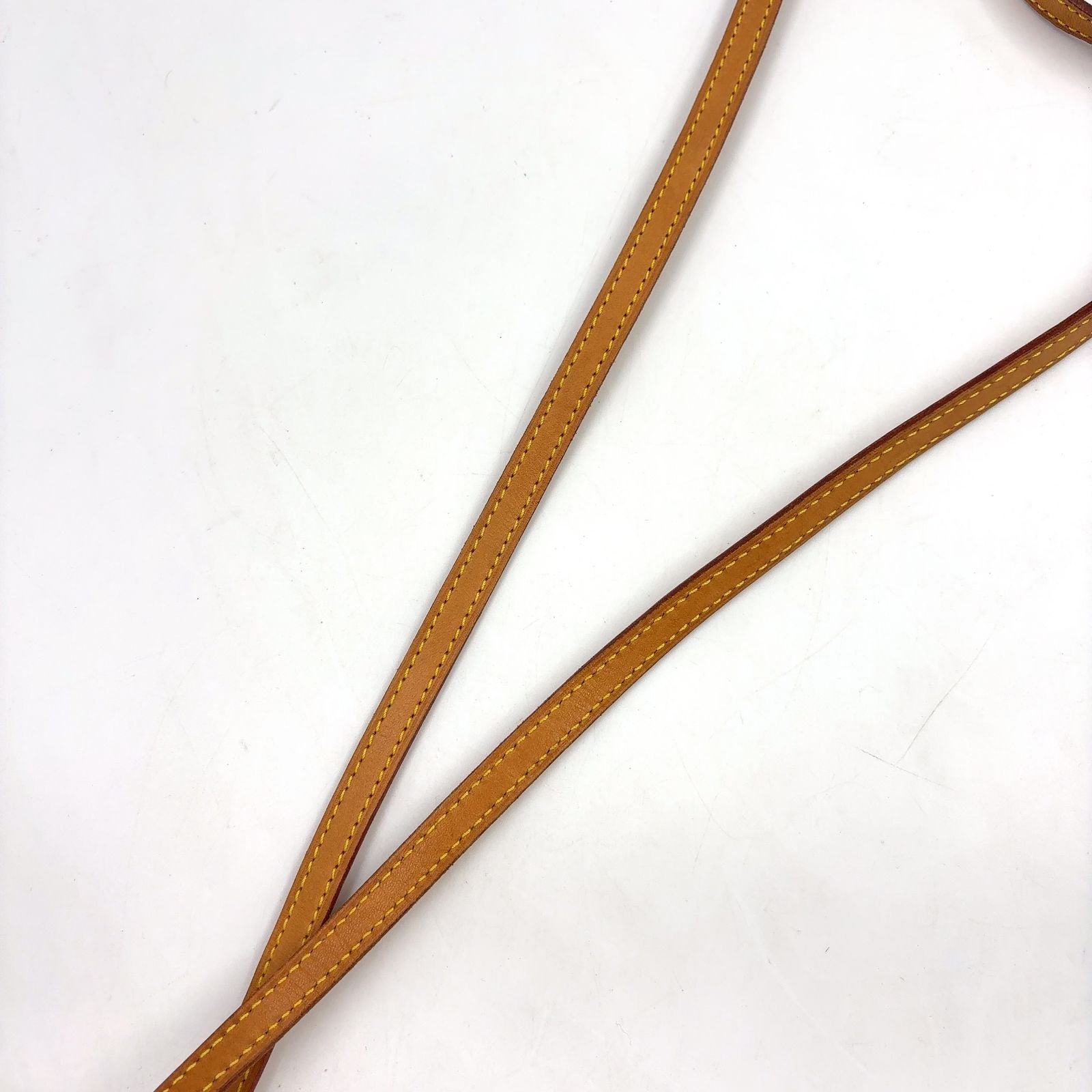 Louis Vuitton Spontini Monogram Leather Brown Light Handbag Gold — view 5