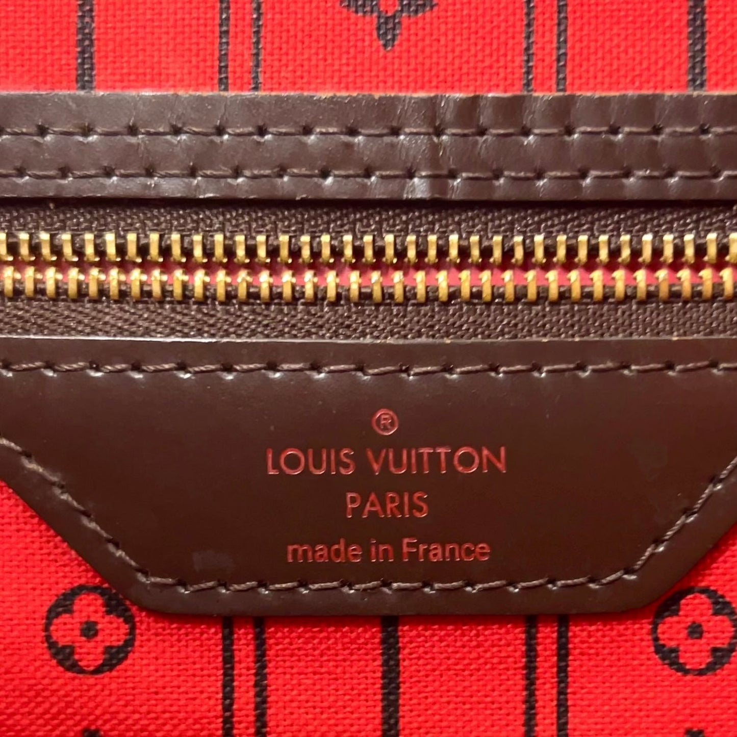 Louis Vuitton Neverfull Damier Ebene Leather Brown Red Tote Gold — view 4