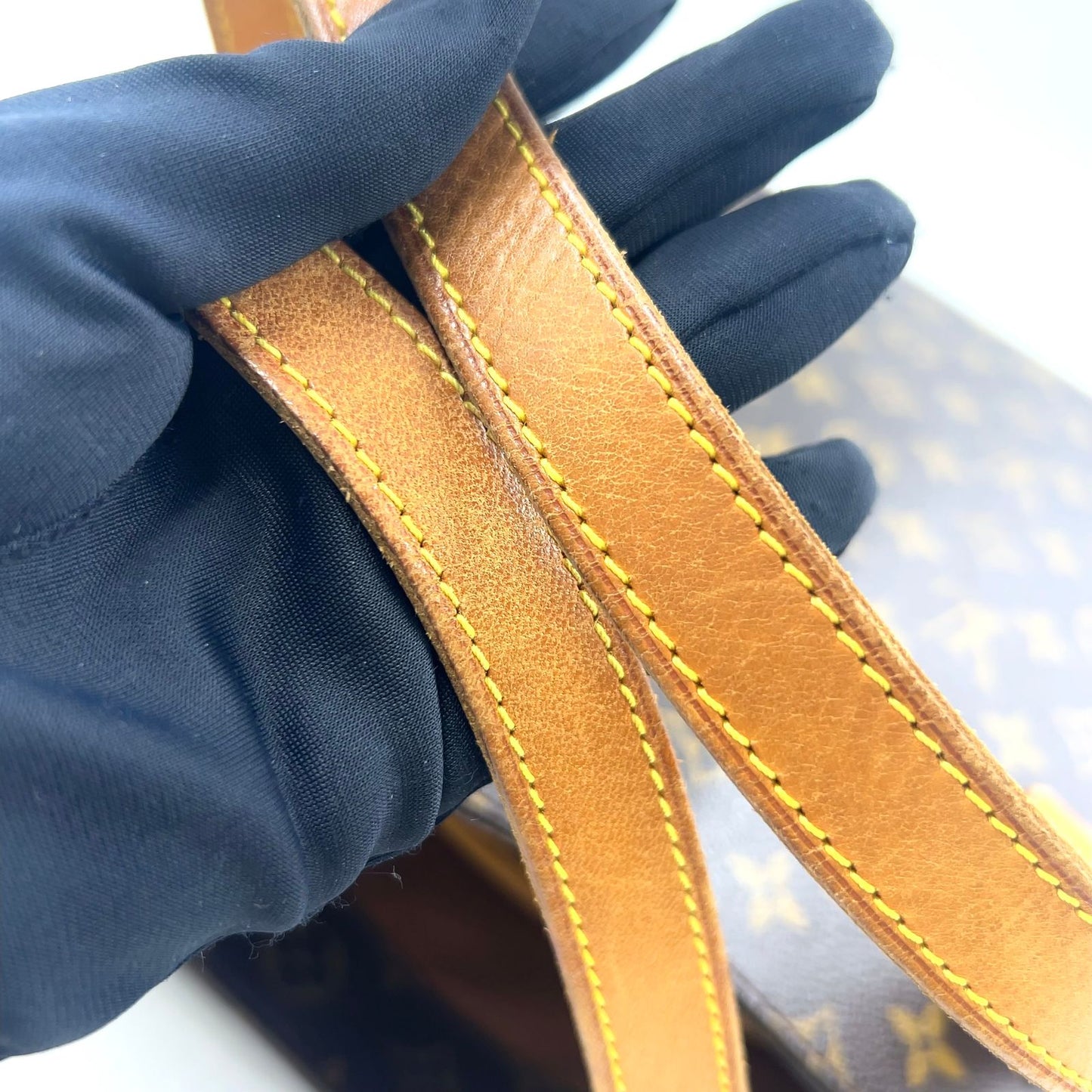 Louis Vuitton Vavin GM Monogram Leather Brown Tote Gold — view 6