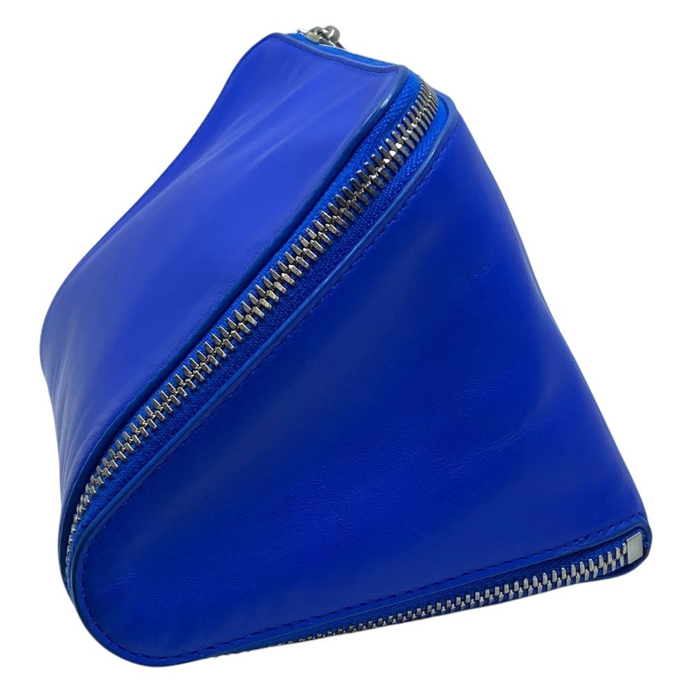 Bottega Veneta Triangle Clutch Wrist Strap Pouch Leather Blue Mode Practical — view 3