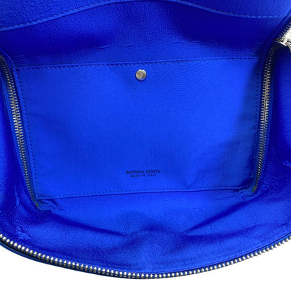 Bottega Veneta Triangle Clutch Wrist Strap Pouch Leather Blue Mode Practical — view 7