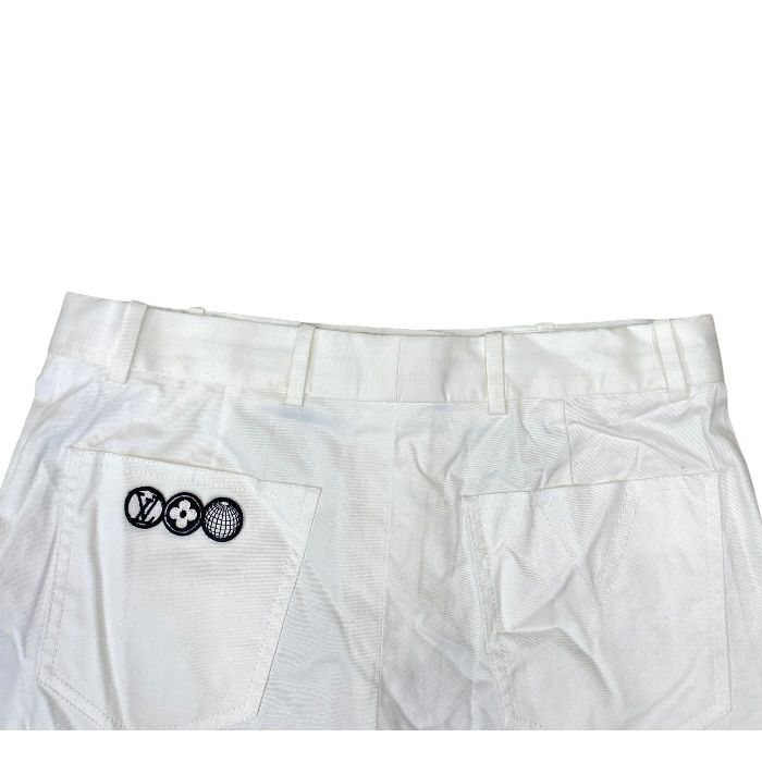 Louis Vuitton Patch Logo Shorts Polyurethane White Feminine Mode — view 8