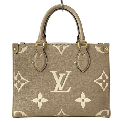 Louis Vuitton Tote by the Pool On The Go PM Cream Leather Cowhide