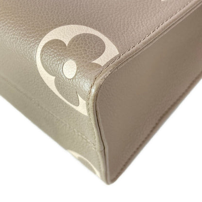 Louis Vuitton Tote by the Pool On The Go PM Cream Leather Cowhide — view 8