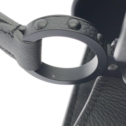 Louis Vuitton Capucines Small GM — view 5
