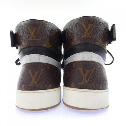 Louis Vuitton Rivoli Line Sneakers — view 5