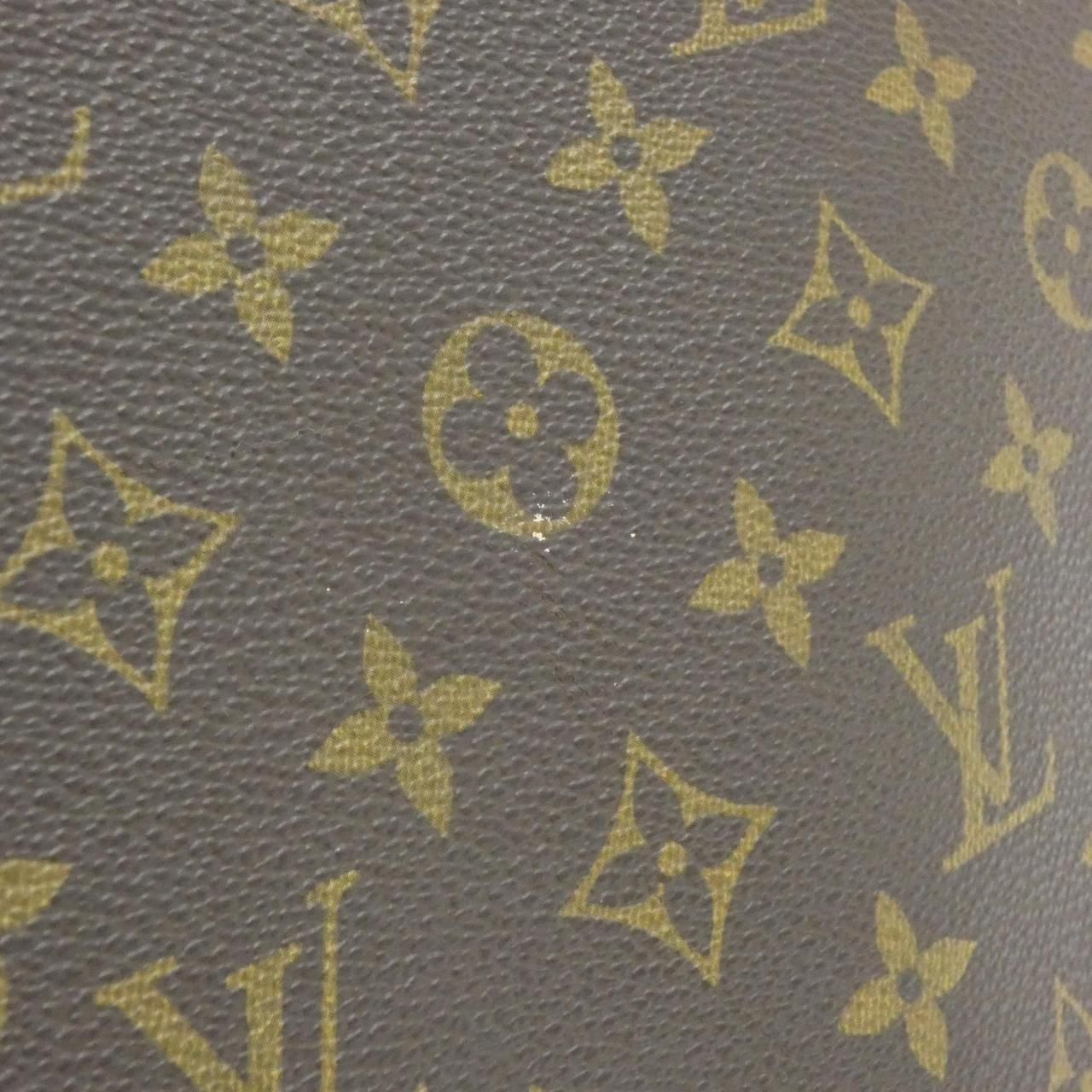 Louis Vuitton Monogram Poche Document — view 3
