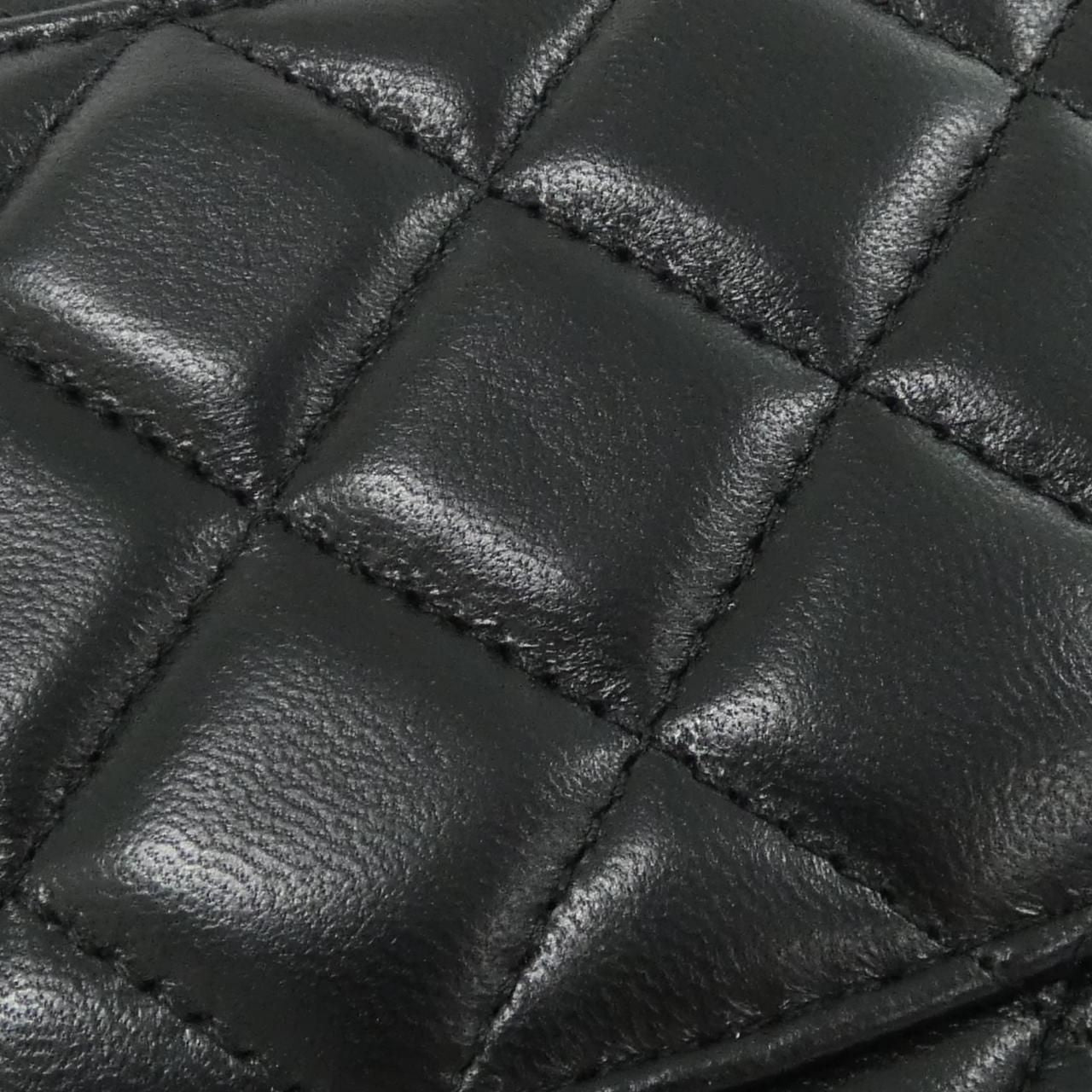 Chanel Bag Handbag Black — view 6