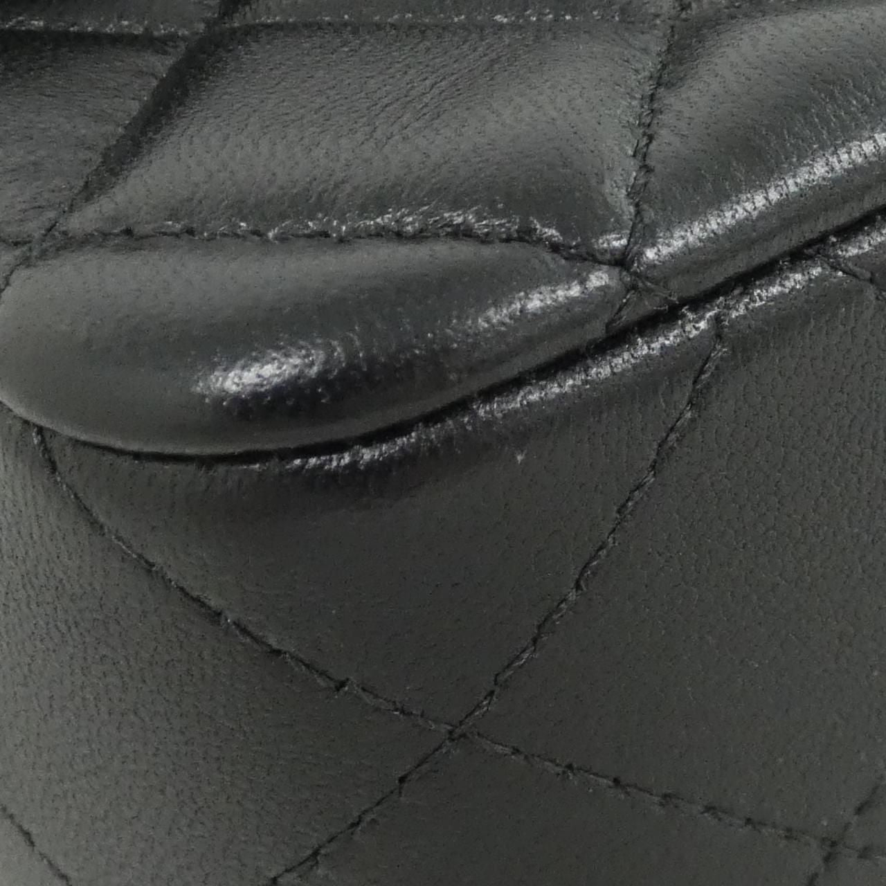 Chanel Bag Handbag Black — view 3