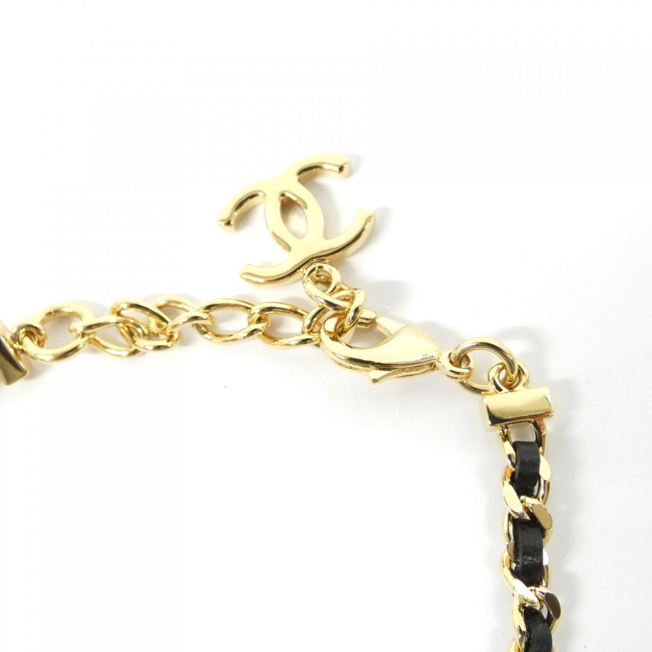 Chanel Bracelet Gold — view 3