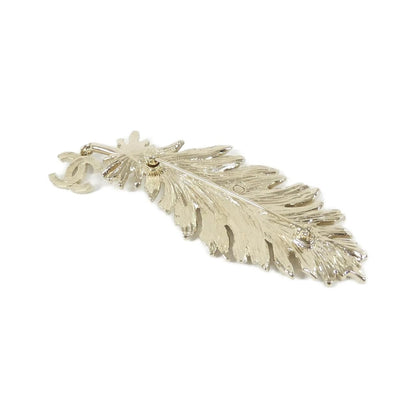 Chanel Brooch Gold — view 2