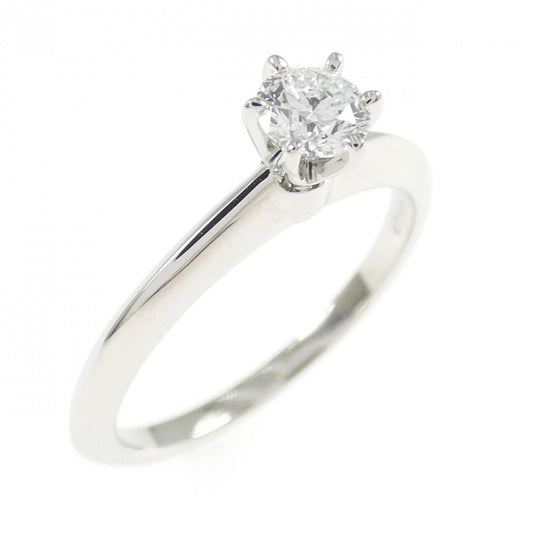 Tiffany & Co Classic Solitaire Ring