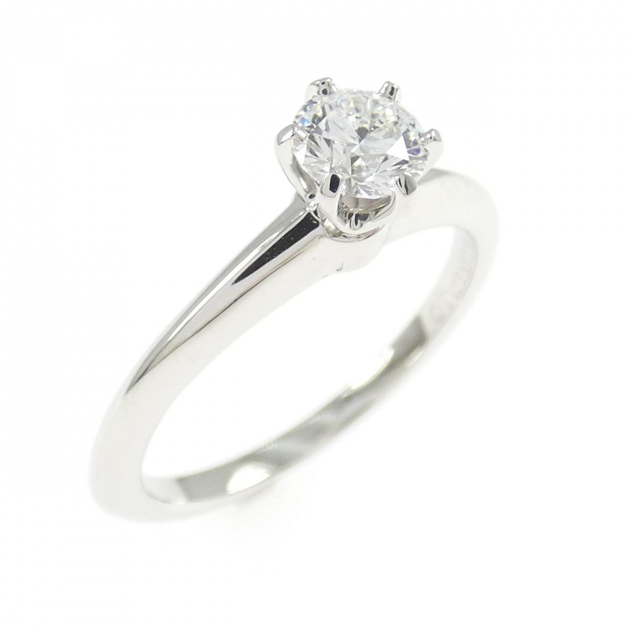 Tiffany & Co Classic Solitaire Ring