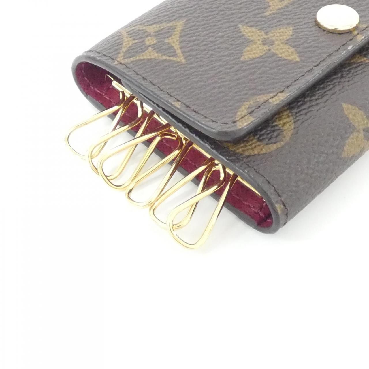 Louis Vuitton Monogram Multicles Key Case Key Holder — view 2