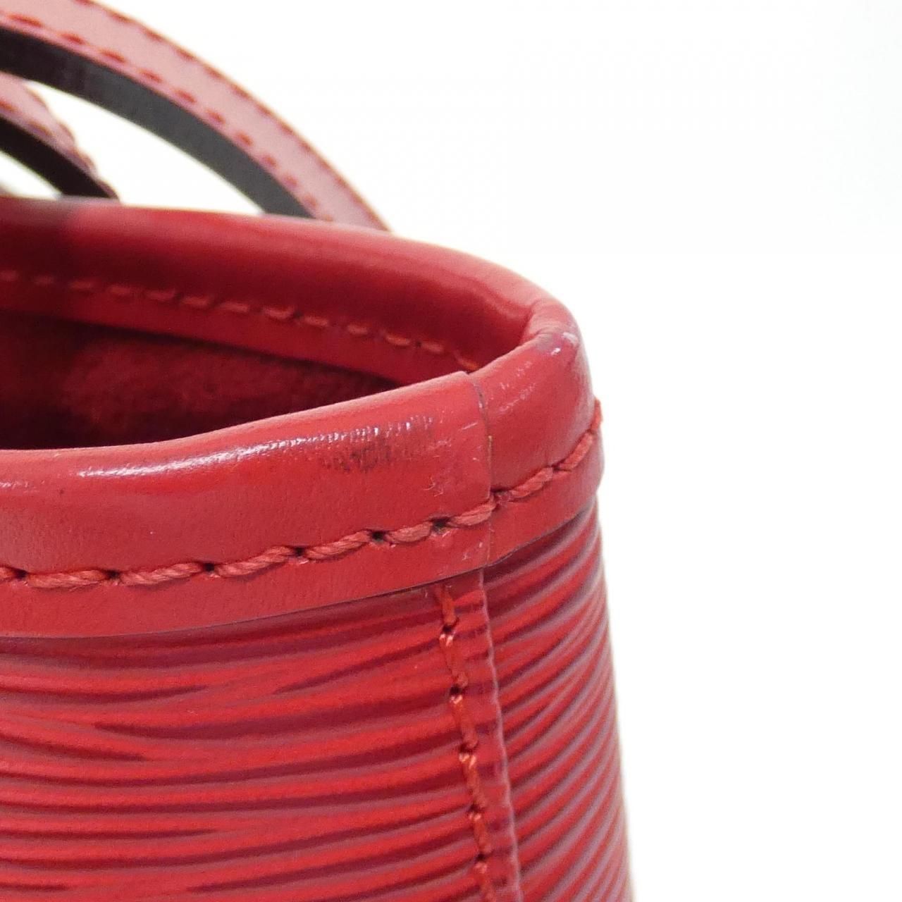 Louis Vuitton Epi Petit Bucket 23 cm — view 6