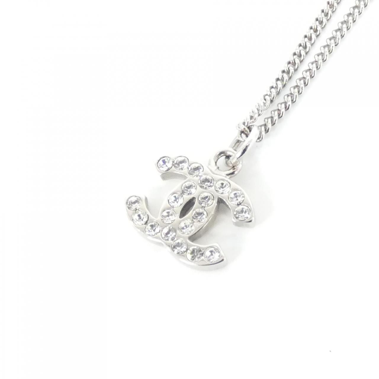Chanel Necklace Silver — view 3