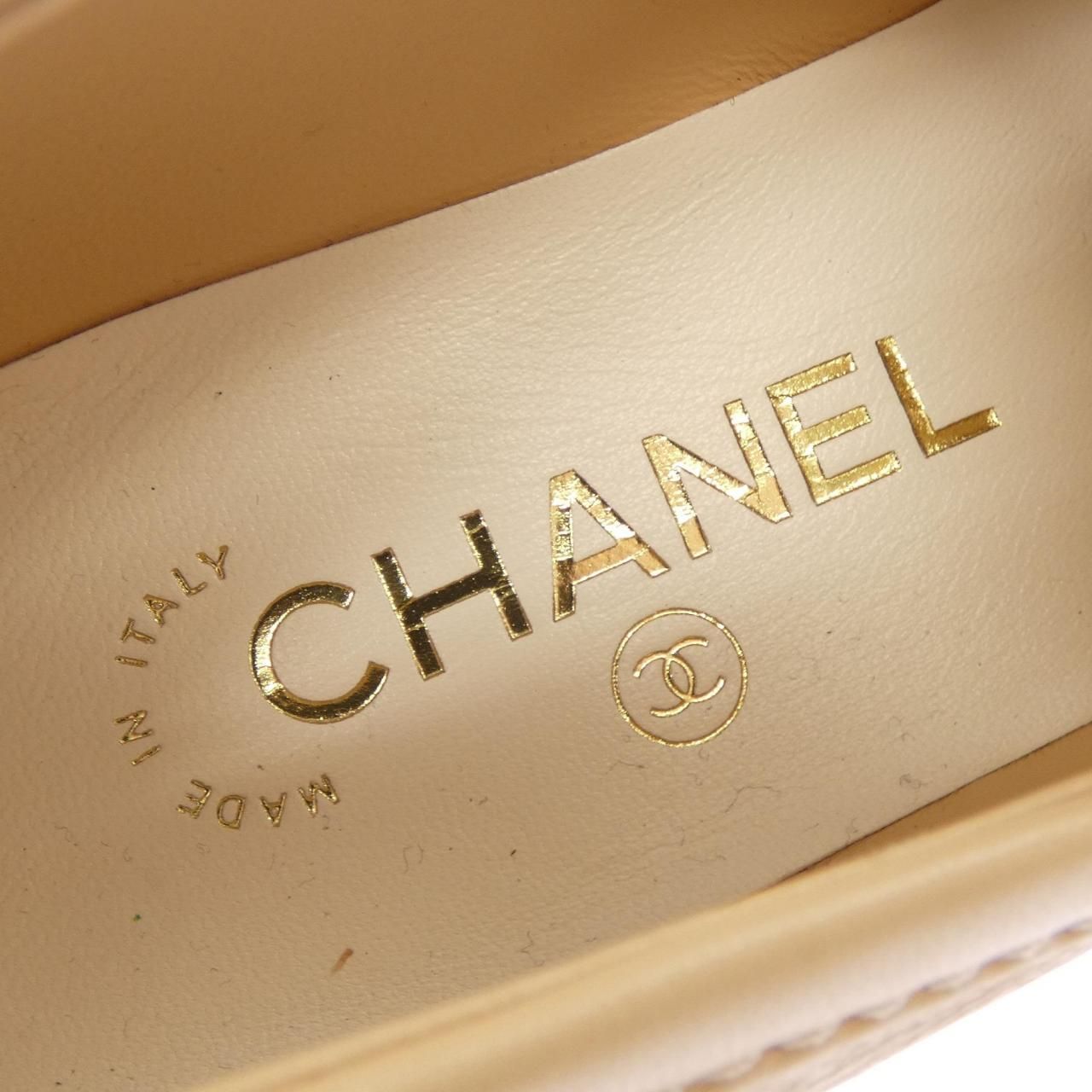 Chanel Turnlock Moccasins Shoes — view 6