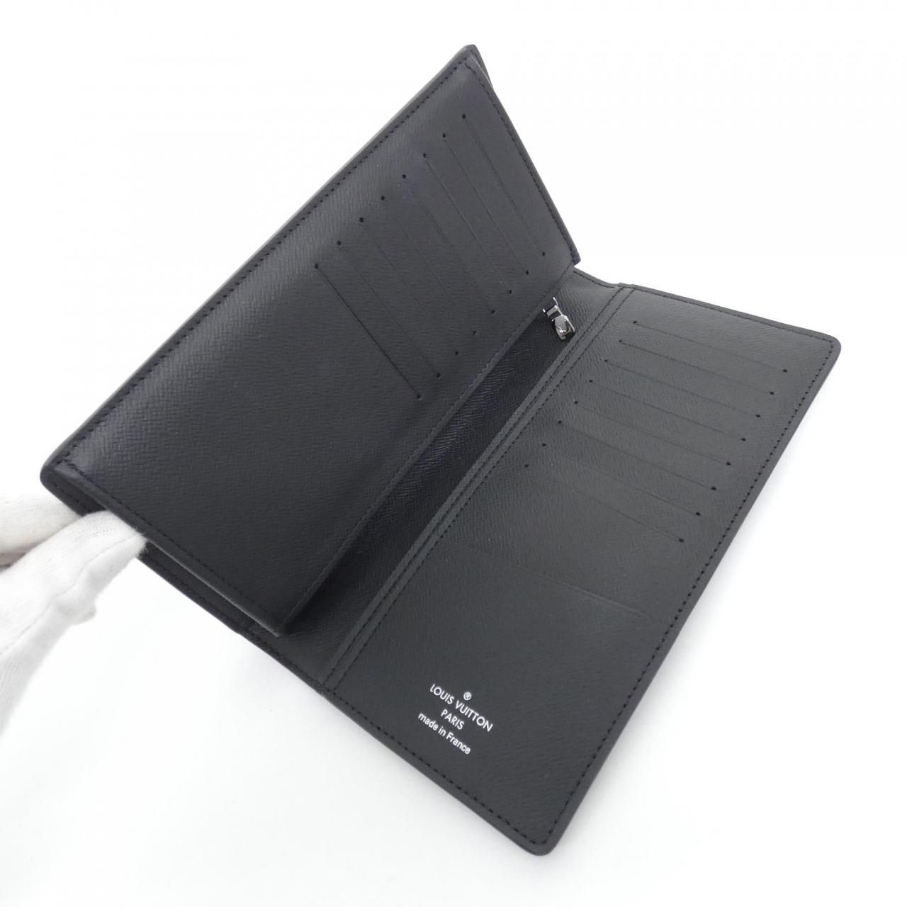 Louis Vuitton Monogram Eclipse Portefeuille Brazza Wallet — view 3