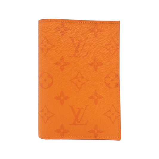 Louis Vuitton Monogram Couverture Passport Cover