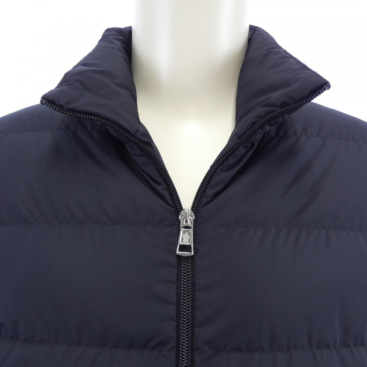 Moncler Baudinet Down Jacket — view 6