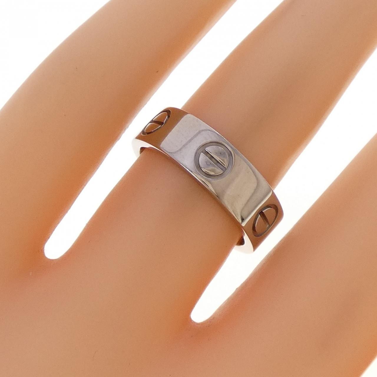 Cartier Love Ring White Gold — view 4