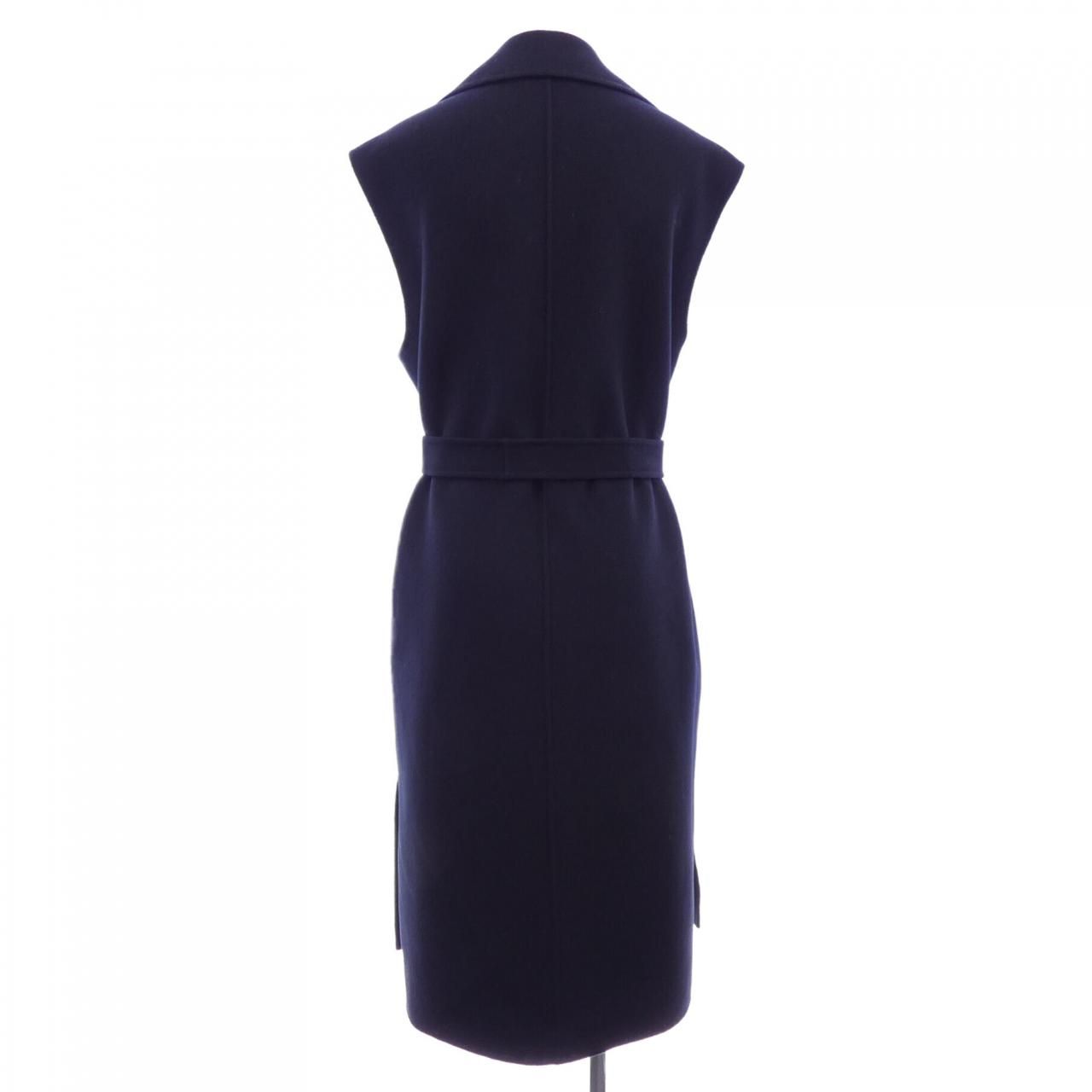 Max Mara S 'S Long Vest — view 2