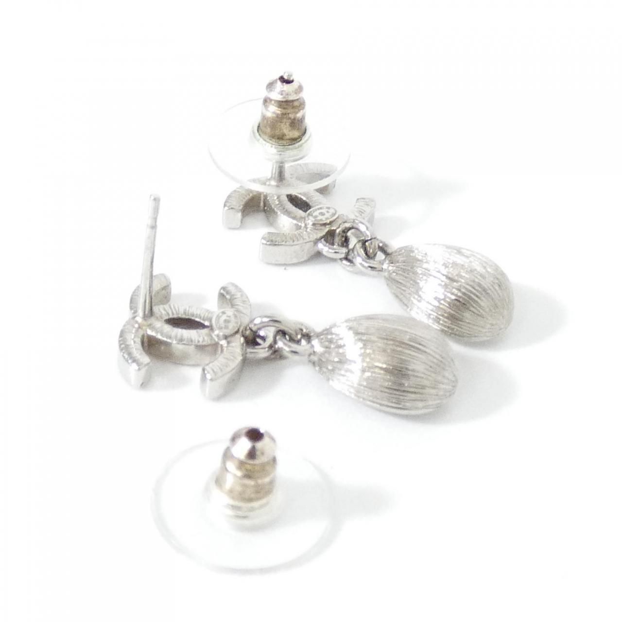 Chanel Earrings Silver — view 3