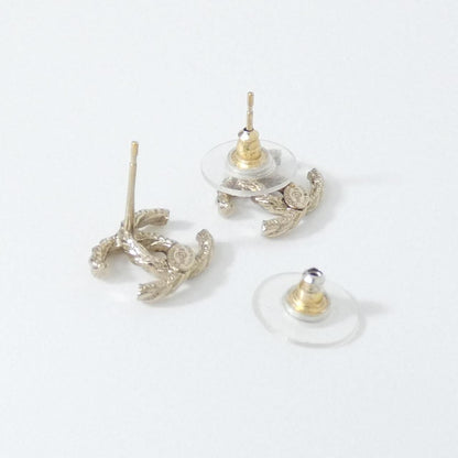 Chanel Earrings Gold — view 3