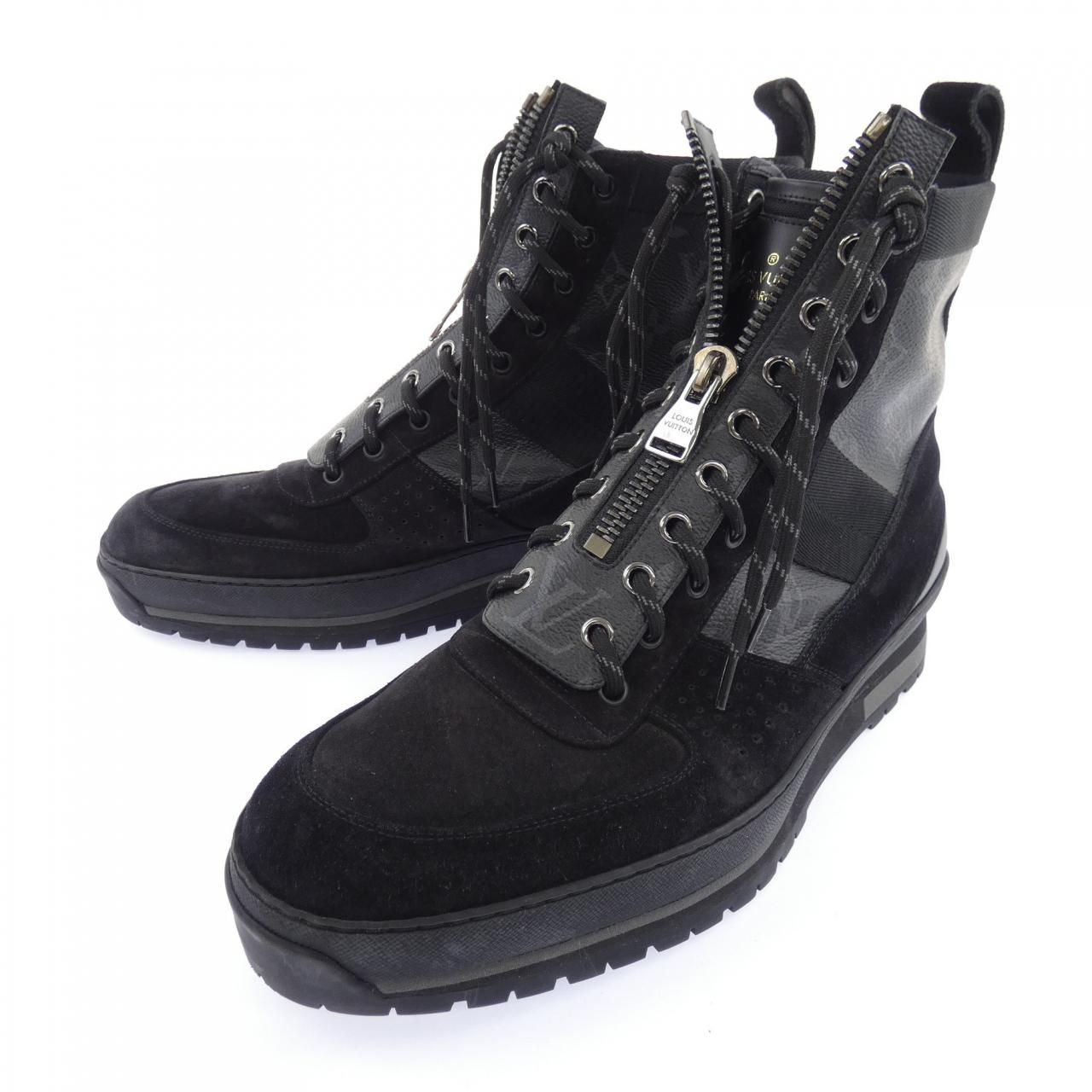 Louis Vuitton LV Harem Line Boots — view 3