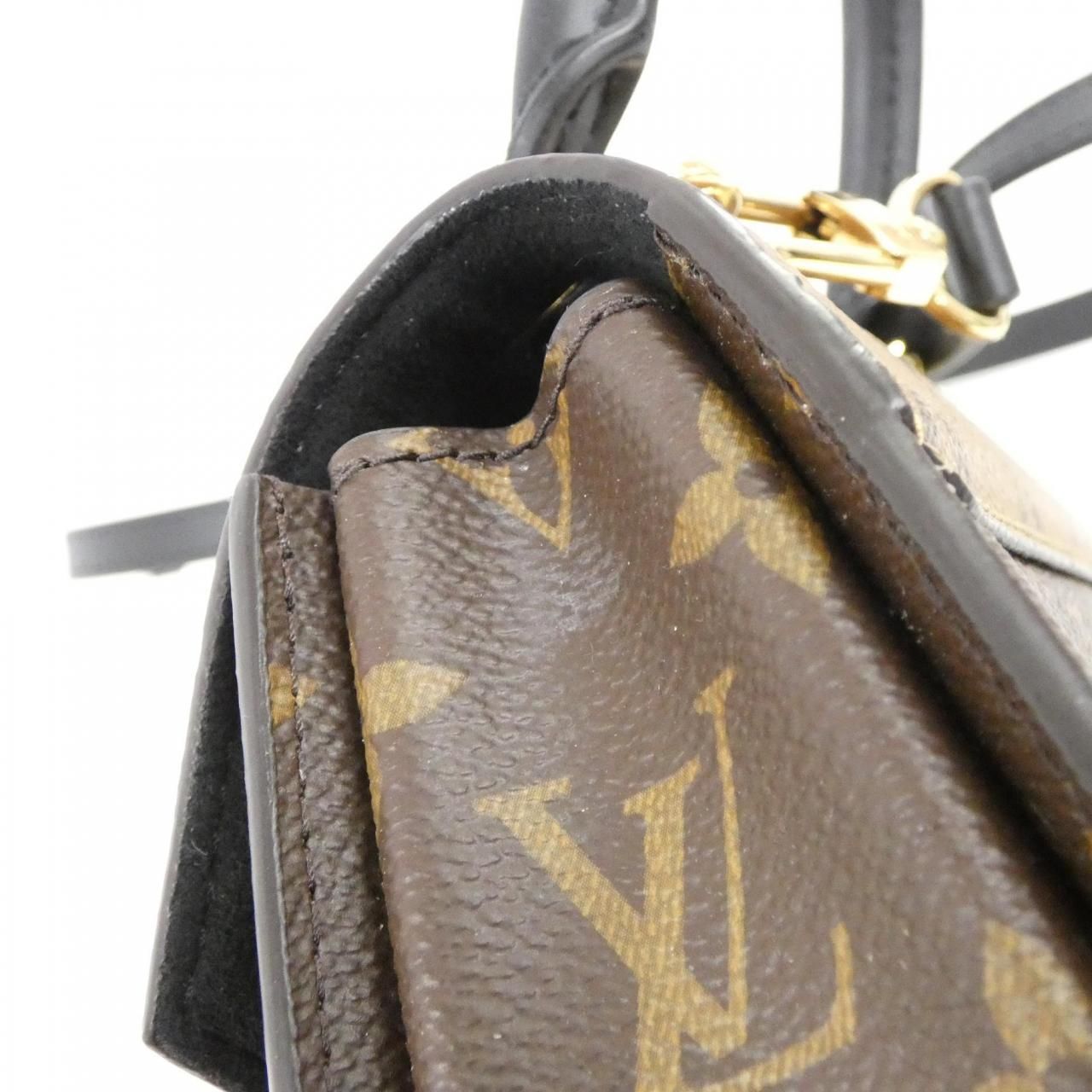 Louis Vuitton Monogram Reverse Tilsit — view 6