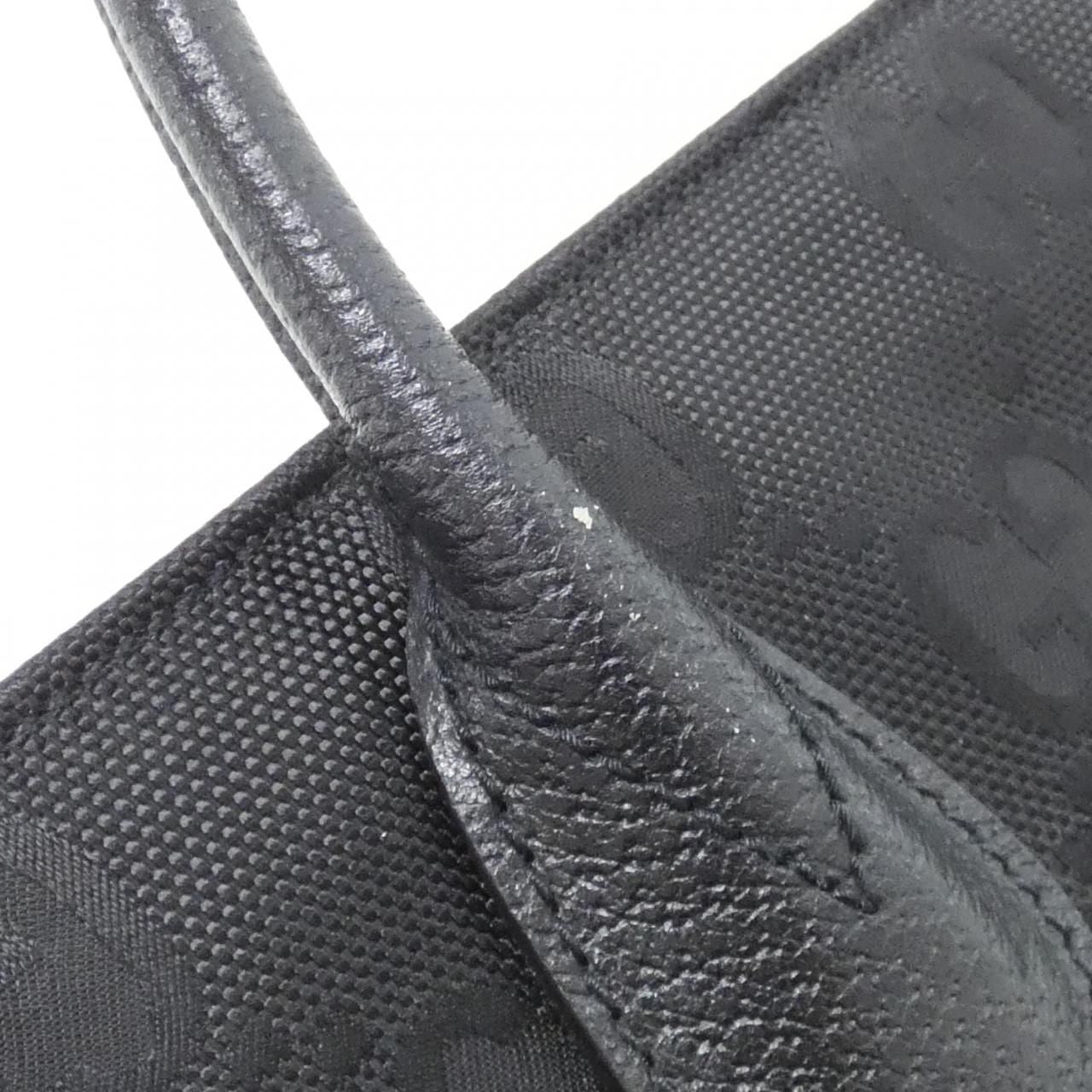 Gucci Off the Grid — view 6