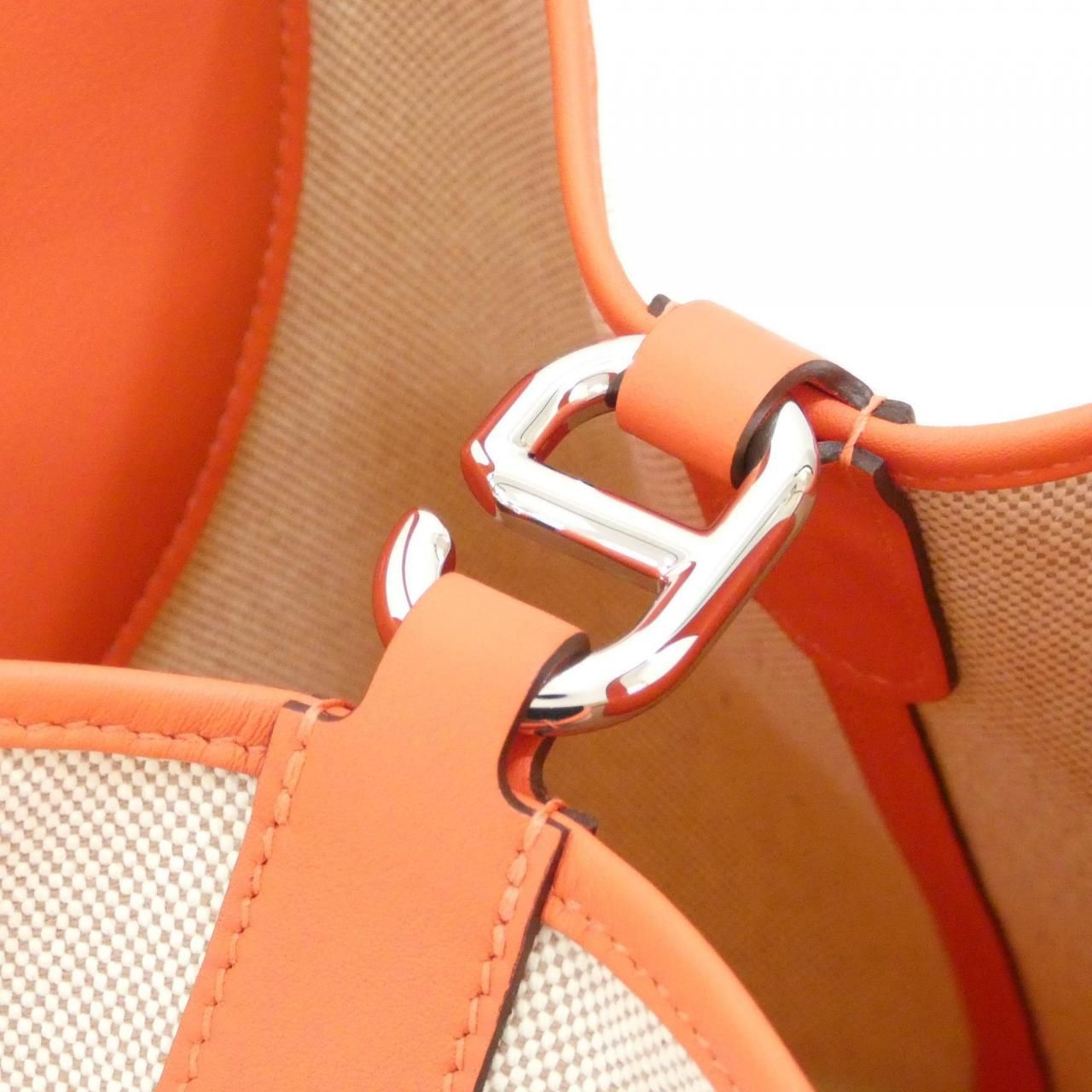 Hermes in the Loop 23 cm — view 3