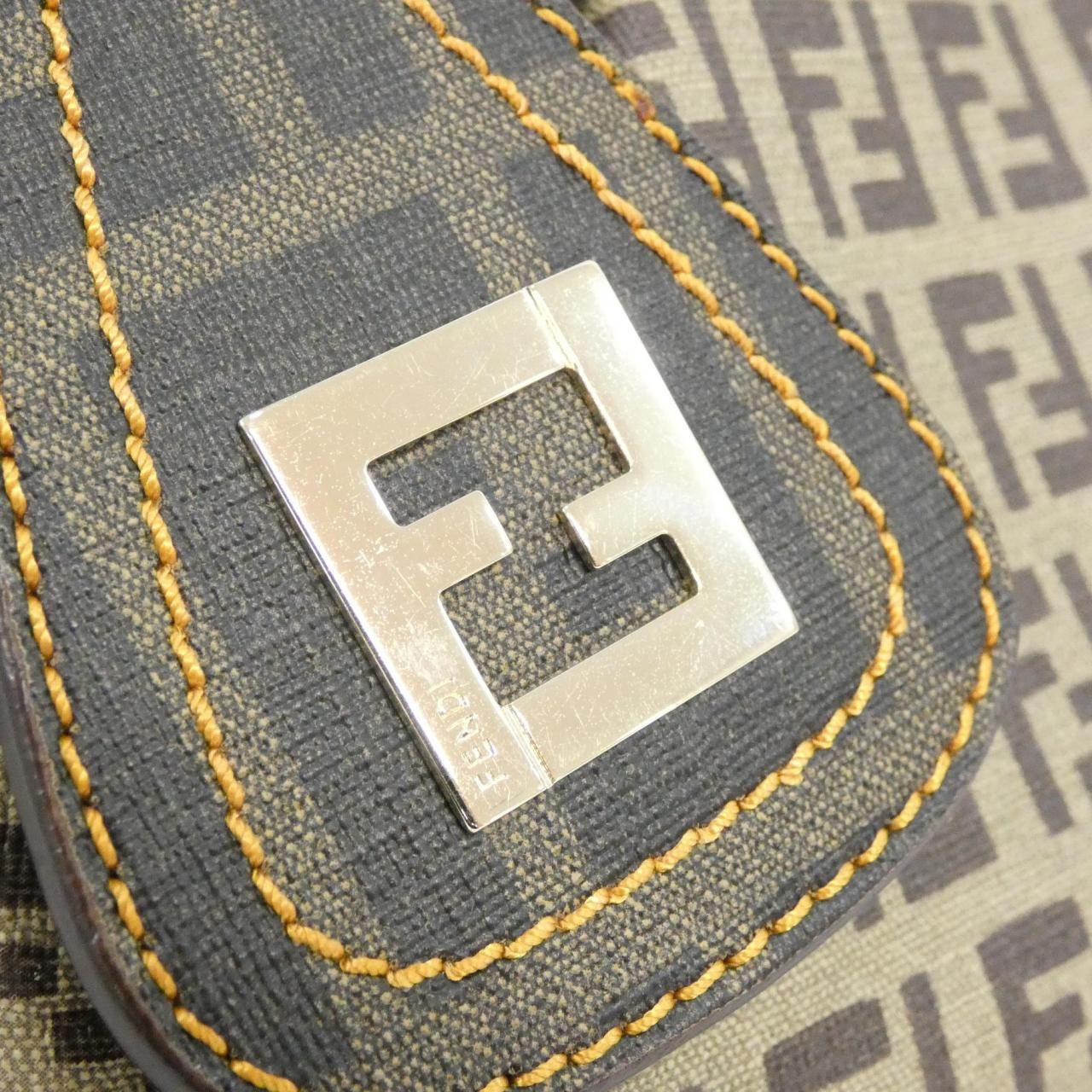 Fendi Wd3 Bag Handbag Beige — view 3