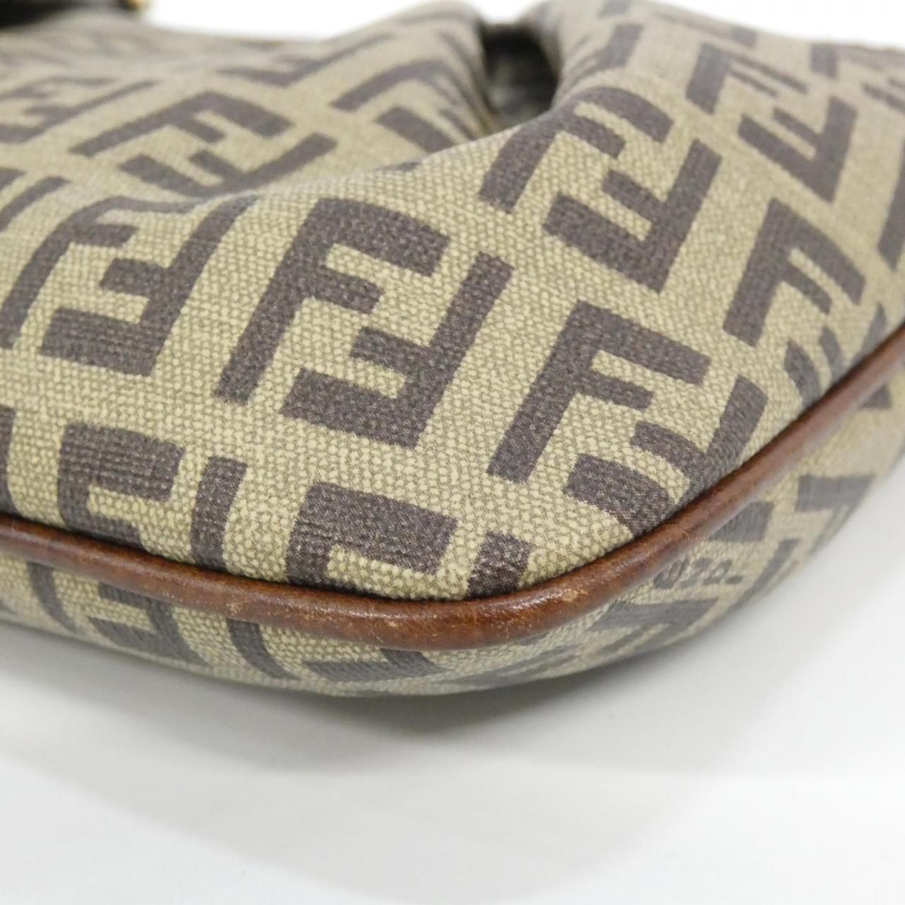 Fendi Wd3 Bag Handbag Beige — view 2
